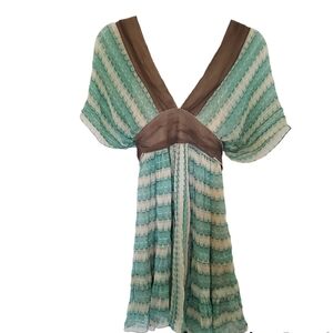 Development‎ by Erica Davies silk dress double V back front green 6